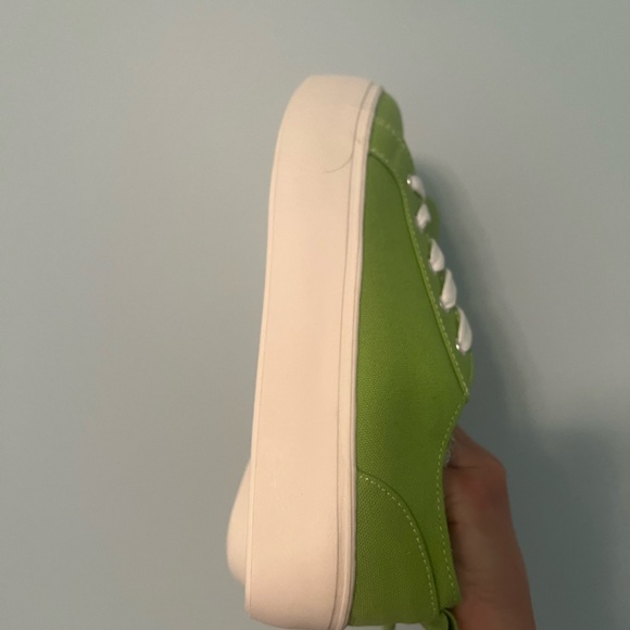 Brand New Soda Green Canvas Sneakers with White Soles - Picture 5 of 6